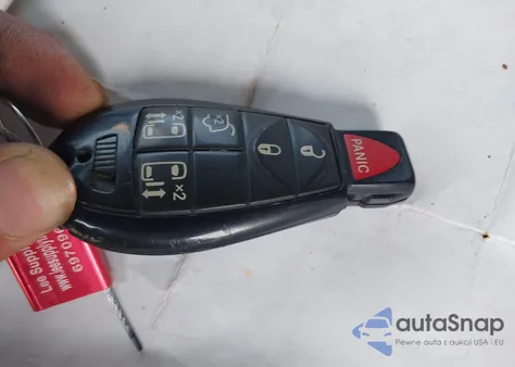 2015 Chrysler Town & Country Touring z USA, uszkodzony, nr VIN 2C4RC1BG1FR726821